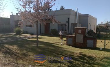 Casa en venta y/o alquiler en La Cesarina, General Rodriguez
