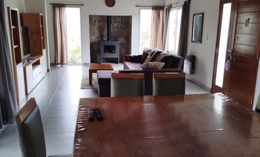 Casa en venta y/o alquiler en La Cesarina, General Rodriguez