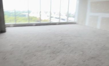 Disewakan office di pik goldcoast 85m bare condition view laut