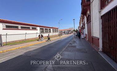 Propiedad Comercial Centro La Serena con Diversos Locales
