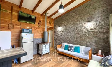 Casa con hermosa cabaña en condominio cerrado