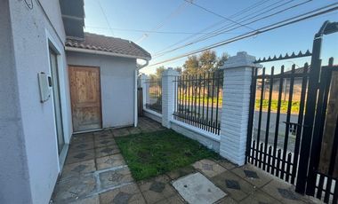 Casa en Arriendo en Plaza Las Rosas
