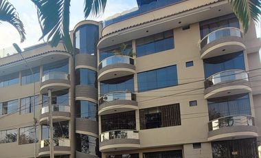 Venta de departamento en San Borja en calle Duccio