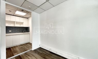 Oficina en Arriendo en Metro Alcántara