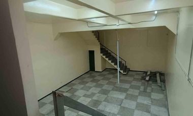 Local y Bodega Comercial en Arriendo – Zona Estratégica en Los Mártires, Bogotá