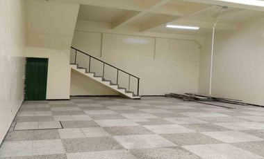 Local y Bodega Comercial en Arriendo – Zona Estratégica en Los Mártires, Bogotá