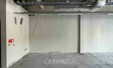 Arriendo Local Comercial Ciudad Empresarial 81 M2