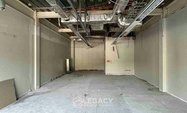 Arriendo Local Comercial Ciudad Empresarial 81 M2