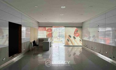 Arriendo Local Comercial Ciudad Empresarial 100 M2 Habilita