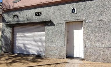 Casa en venta - 1 Dormitorio 1 Baño - San Martín
