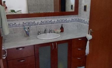 Casa en venta - 1 Dormitorio 1 Baño - San Martín
