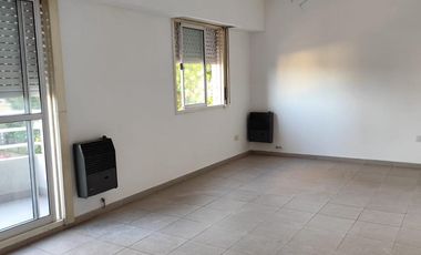 Departamento Monoambiente Excelente Estado - Sarandi