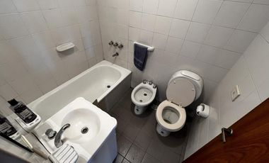 Departamento Monoambiente Excelente Estado - Sarandi