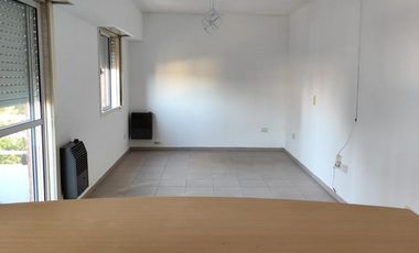 Departamento Monoambiente Excelente Estado - Sarandi