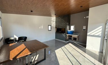 Departamento en Alquiler de 2 Dormitorios - Barrio General Paz