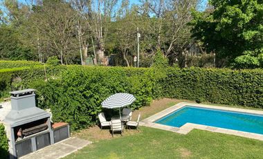 Casa en  Barrio Los Olmos