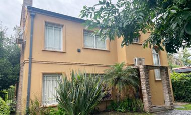 Casa en  Barrio Los Olmos