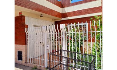 Tu Nuevo Hogar te espera!!! Nuevo Valor  Venta de una casa de 3 ambientes San Justo ¡Oferta U$S 85.000!!