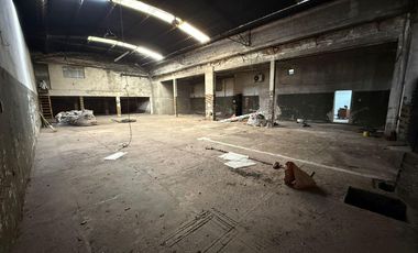 Depósito de 500 m2  TOTALES  APROXIMADOS en Lomas de Zamora