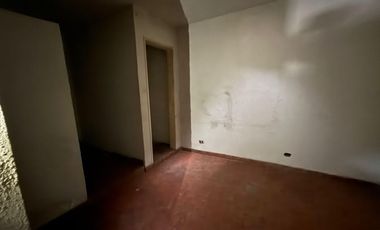 Depósito de 500 m2  TOTALES  APROXIMADOS en Lomas de Zamora