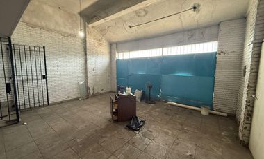 Depósito de 500 m2  TOTALES  APROXIMADOS en Lomas de Zamora