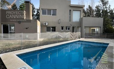 Casa en alquiler en Barrio Don Joaquín Canning