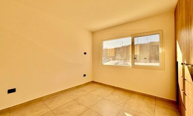 DEPARTAMENTO EN VENTA  En VILLA REFUGIO NOGALES