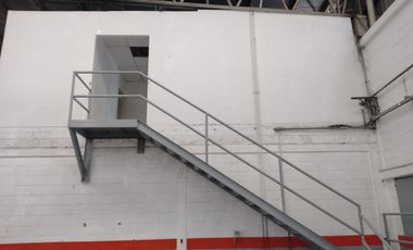 BODEGA EN PARQUE INDUSTRIAL RENTA LERMA