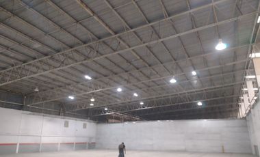 BODEGA EN PARQUE INDUSTRIAL RENTA LERMA