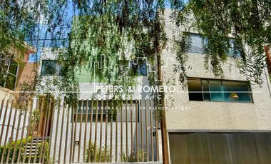 Casa en Venta en Cerrada en Manuel Avila Camacho