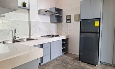 Espacioso Loft muy cerca de la UdeM