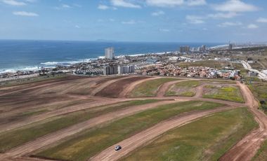 Terreno en Venta en Rosarito con Vista Al Mar.