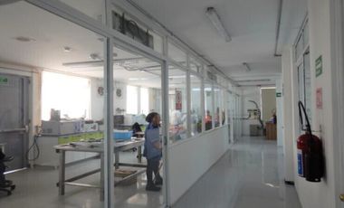 NAVE INDUSTRIAL EN VENTA EJE 118