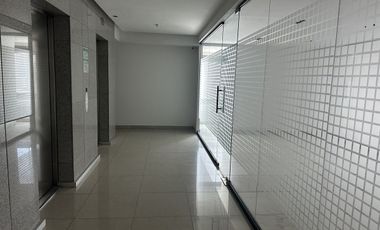 Oficina en Renta Torre JV