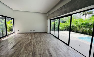 Casa en venta Lagos del Sol Cancún – 4 recámaras, comodidad, lujo y seguridad