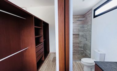 Casa en venta Lagos del Sol Cancún – 4 recámaras, comodidad, lujo y seguridad
