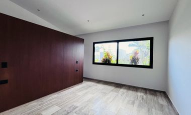 Casa en venta Lagos del Sol Cancún – 4 recámaras, comodidad, lujo y seguridad