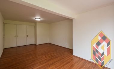 CASA EN VENTA  EN LAS LOMAS DE CHAPULTEPEC