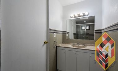 CASA EN VENTA  EN LAS LOMAS DE CHAPULTEPEC