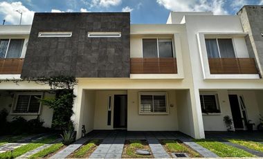 CASA EN VENTA EN ZONA REAL