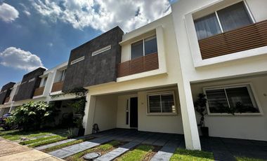 CASA EN VENTA EN ZONA REAL