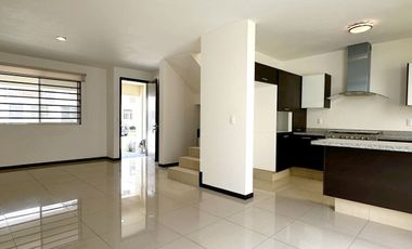 CASA EN VENTA EN ZONA REAL