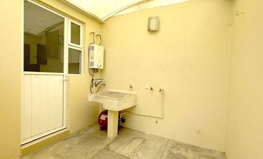 CASA EN VENTA EN ZONA REAL