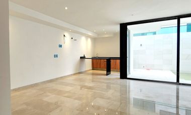 Casa en VENTA con alberca, equipada fraccionamiento EL ANCLA