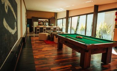 Venta o Renta  Casa en Lomas de Valle Escondido