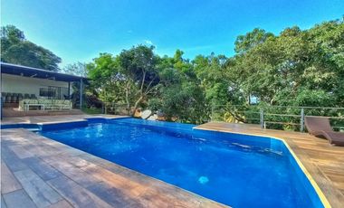 Maat vende Casa cojunto campestre-Villeta 3.023m2 $1.100Millones