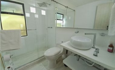 Maat vende Casa cojunto campestre-Villeta 3.023m2 $1.100Millones
