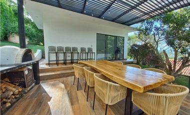 Maat vende Casa cojunto campestre-Villeta 3.023m2 $1.100Millones
