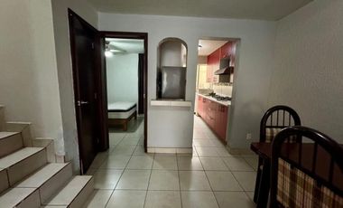 Casa en renta en Tabachines a una cuadra del periférico