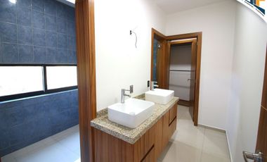 Bonita casa en La Cima en Renta